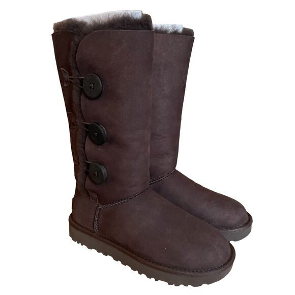 UGG Bailey Button Triplet II Boots Size 5 Chocolate Brown 1016227 - Picture 1 of 6